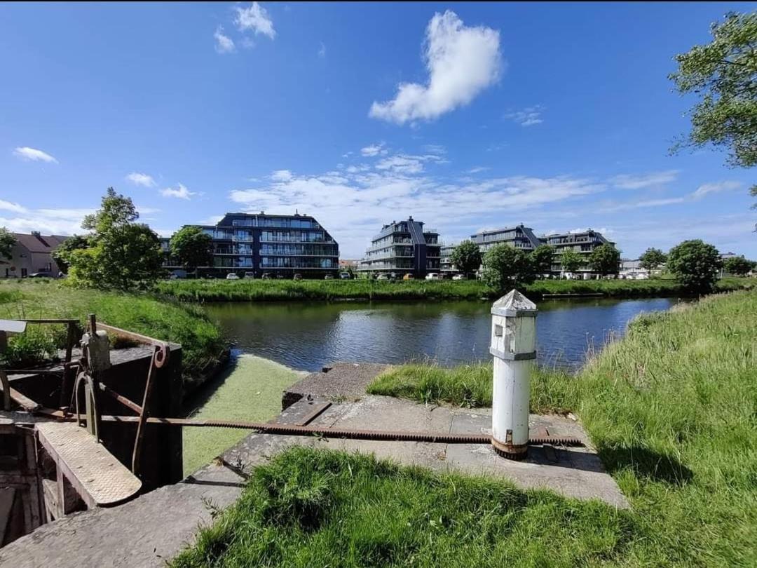 Waterfront Nieuwpoort Apartment ภายนอก รูปภาพ